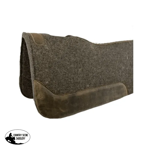 04927X - 100% Mohair Wool saddle pad RH