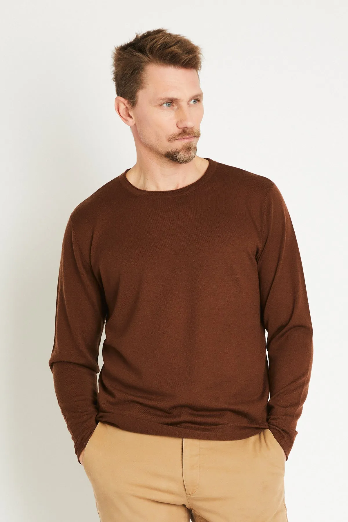   Beryll Yury Cashmere Sweater | Chocolate