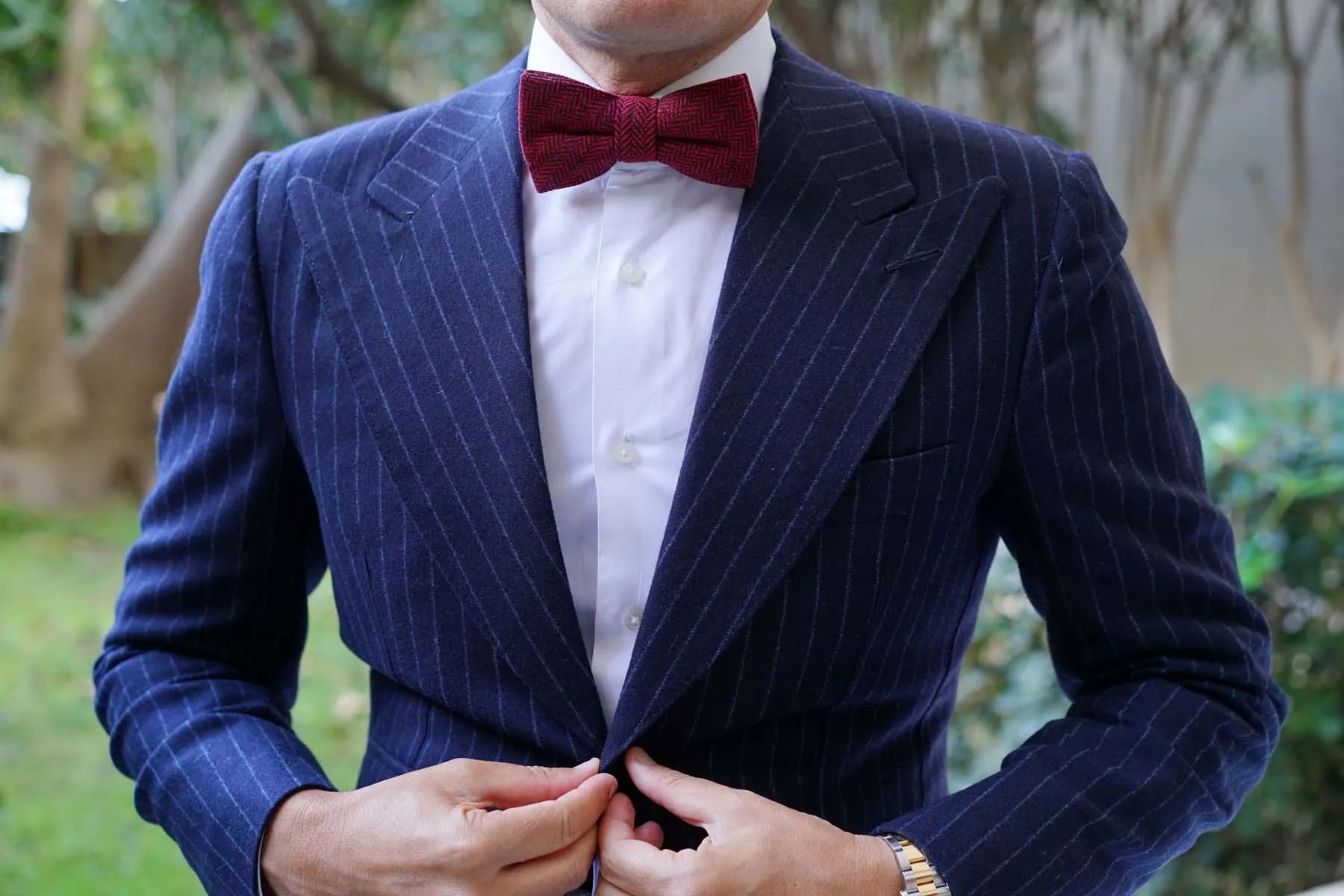 Black & Red Herringbone Wool Bow Tie