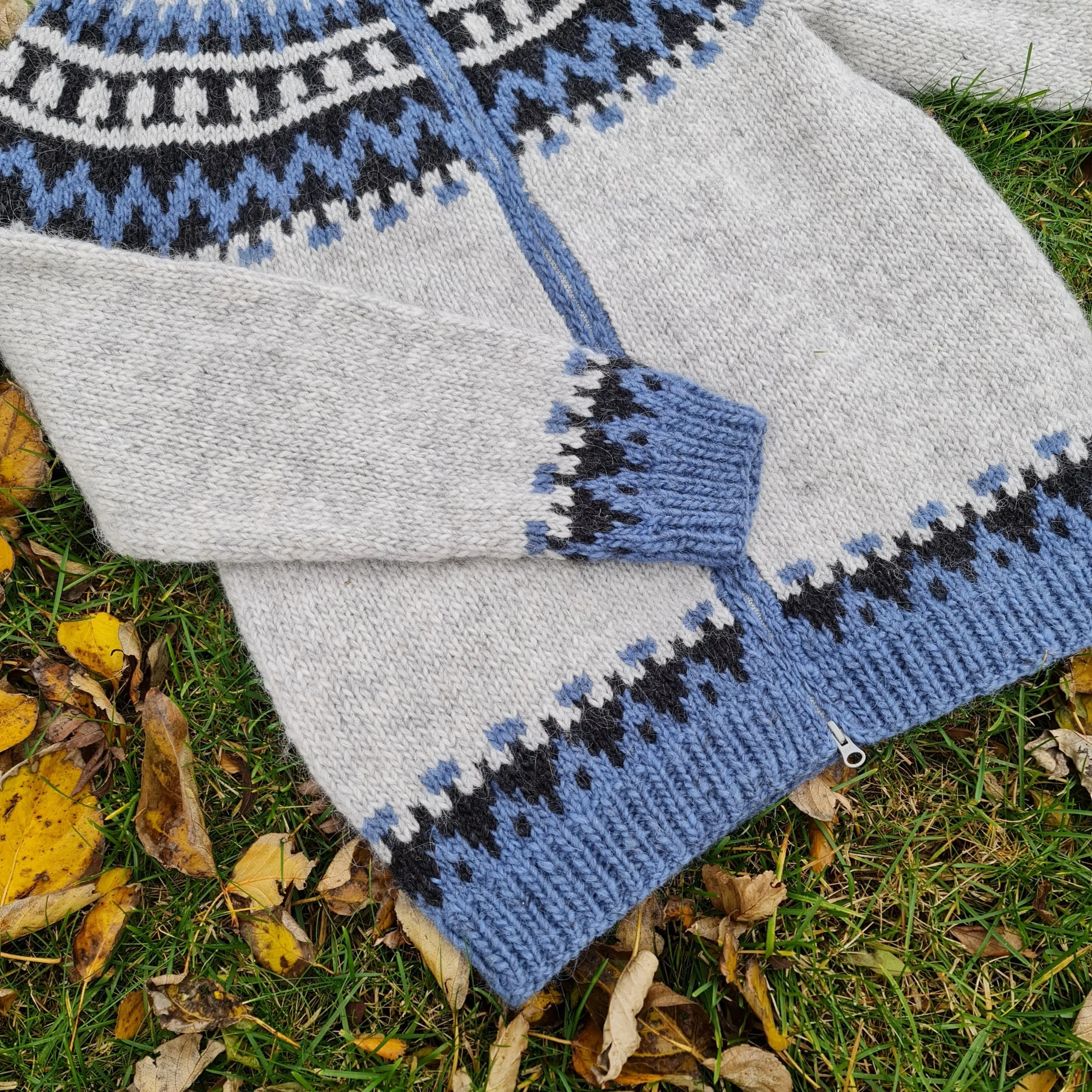 Garri - Icelandic Cardigan - Grey-Blue