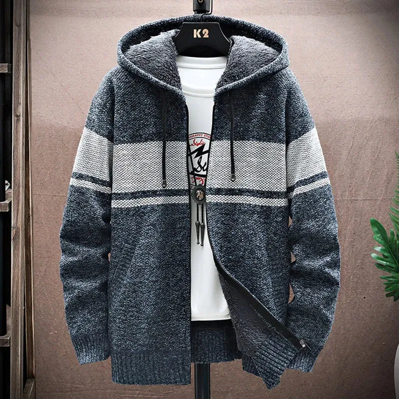 Men's hooded sweater