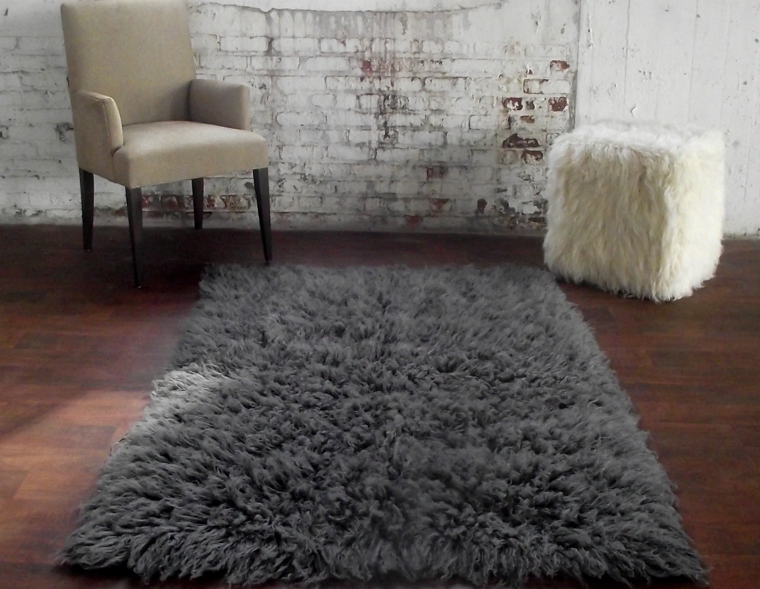 SUPER THICK 3X5 GRAY FLOKATI RUG | THICK 3000gsm WEIGHT | LONG 3.5" PILE